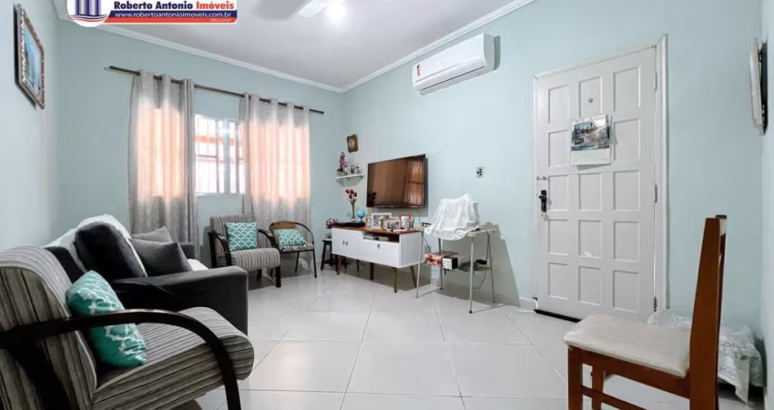 Casa para Venda em Praia Grande, Canto do Forte, 2 dormitórios, 1 suíte, 2 banheiros, 1 vaga