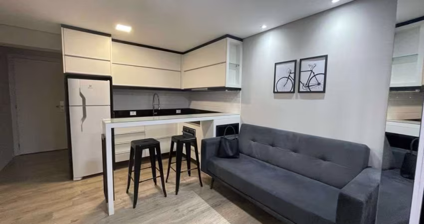 Studio com 1 dormitório para alugar, 29 m² por R$ 2.531,00/mês - Batel - Curitiba/PR