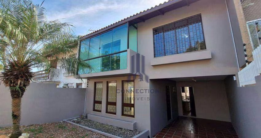 Sobrado com 3 dormitórios para alugar, 129 m² por R$ 4.654,00/mês - Pilarzinho - Curitiba/PR
