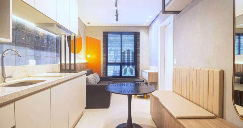 Apartamento com 1 dormitório para alugar, 23 m² por R$ 2.632,30/mês - Centro - Curitiba/PR