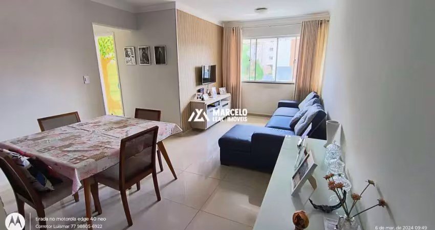 Apartamento 2° andar, com 3 quartos sendo 2 suítes com móveis planejados, cozinh