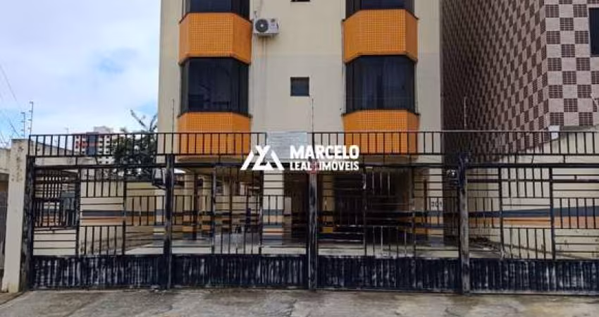 Alugo apto grande de 3º andar com 3/4 sendo 01 suíte + Dependência completa a po
