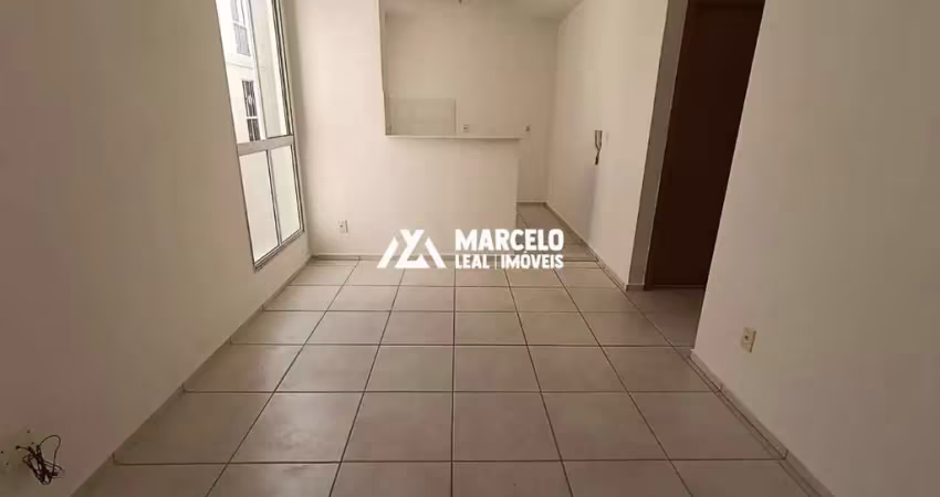Alugo apto de 2/4 com elevador no 3º andar no condomínio vitória sul com complet