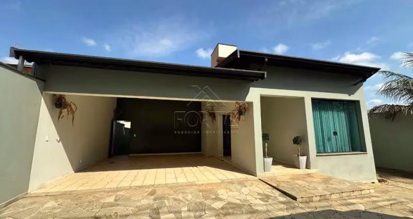 Casa com 3 quartos à venda na Dr. Galdino de Carvalho, 315, Nova Piracicaba, Piracicaba