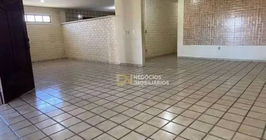 Casa com 3 dormitórios à venda, 300 m² por R$ 850.000,00 - Capim Macio - Natal/RN