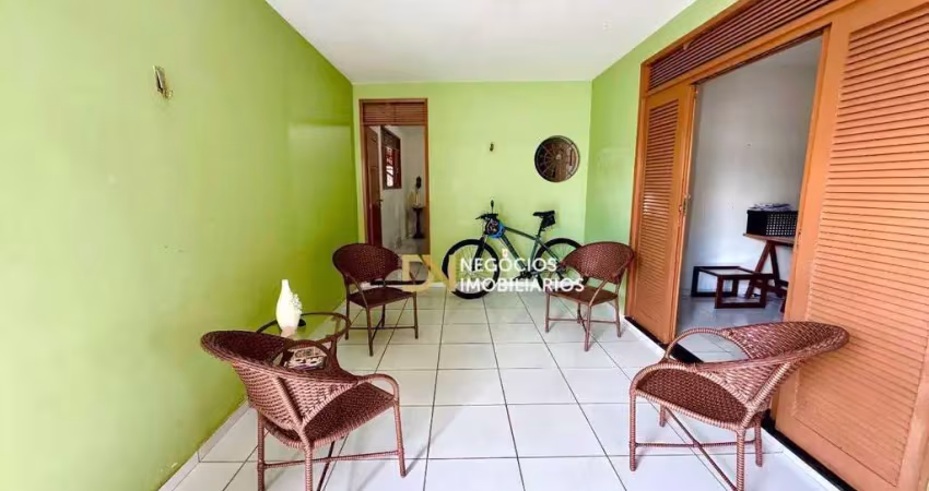 Casa com 4 dormitórios sendo 2 suítes à venda, 210 m² por R$ 465.000 - Lagoa Nova - Natal/RN