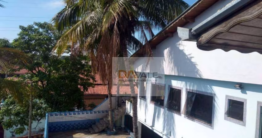 Casa à venda, 316 m² por R$ 690.000,00 - Vila Antônio Augusto Luiz - Caçapava/SP