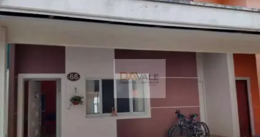 Maravilhoso sobrado em condomínio próximo a região central