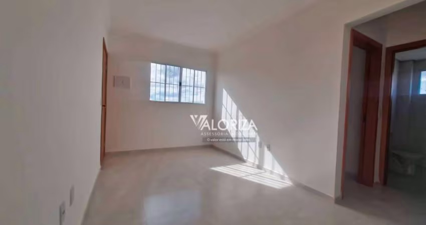 Apartamento com 2 dormitórios à venda, 59 m² por R$ 270.000,00 - Jardim Simus - Sorocaba/SP