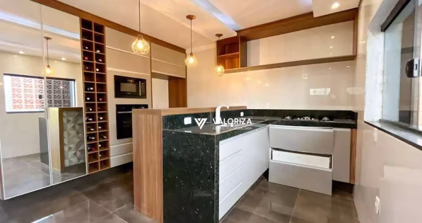 Casa com 5 quartos, sendo 1 suíte à venda, 159 m² por R$ 680.000 - Vila Angélica - Sorocaba/SP