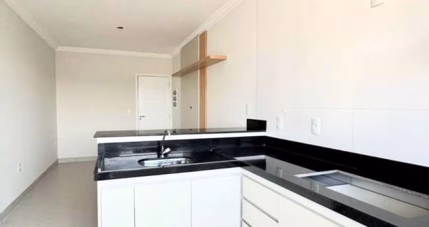 Apartamento à venda 2 quartos, 1 suíte, 2 salas, 2 banheiros e 1 vaga de garagem em Uberlândia-MG, no bairro Gravatás: 2