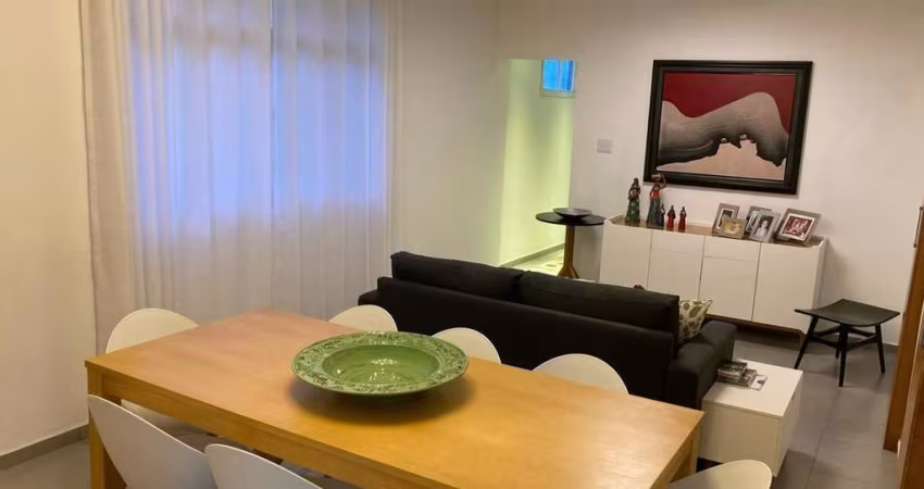 Apartamento na avenida da praia - orla de Santos - 110m²