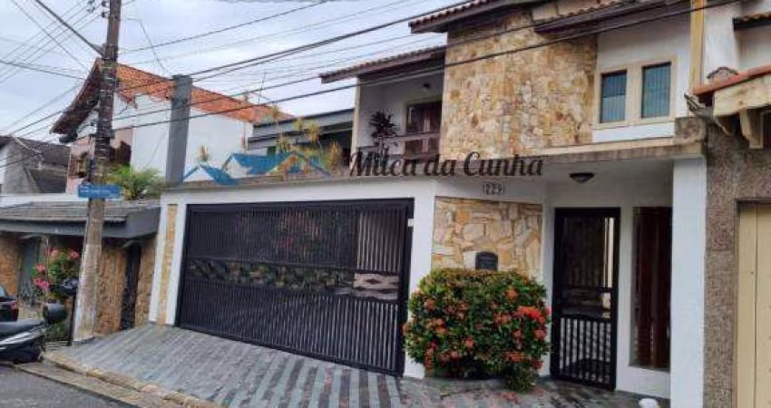 Lindo Sobrado à Venda com 3 dormitórios, 3 suítes, hidromassagem, 5 vagas,  Parque Espacial, São Bernardo do Campo