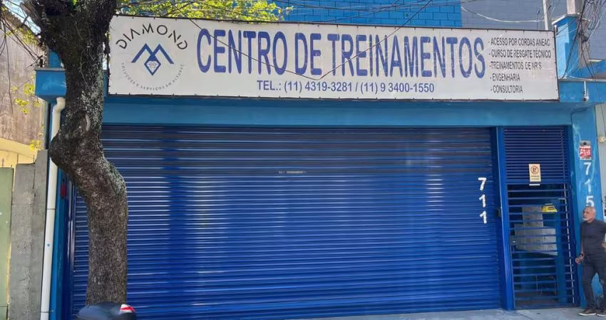Galpão para Venda com 424m² em Santo Andre