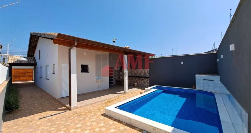 Casa com Piscina no Gaivota