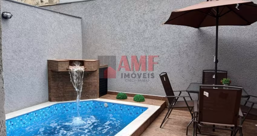 Sobrado com piscina e vista para o Mar