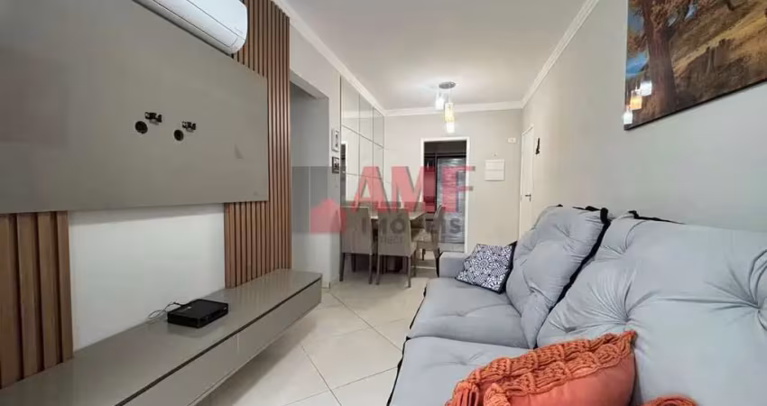 Apartamento padrão com excelente localização em Praia Grande