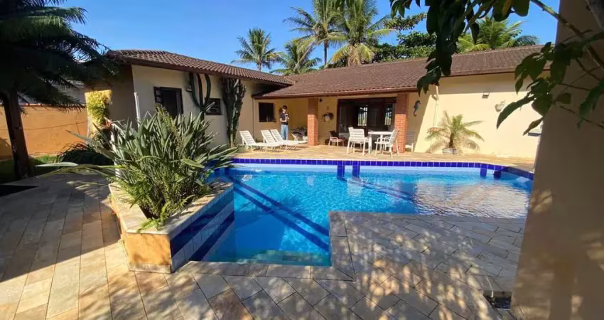 Casa com 4 quartos à venda no Cibratel II, Itanhaém 