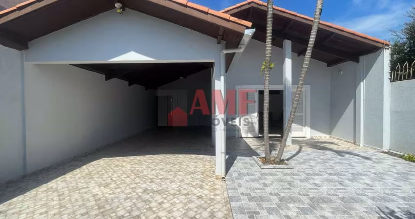 Casa Incrível a 200 metros da Praia no Satélite