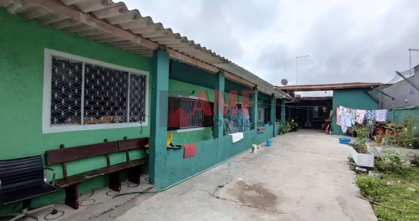 Casa 3 dormitórios no Tupy - Itanhaém/SP