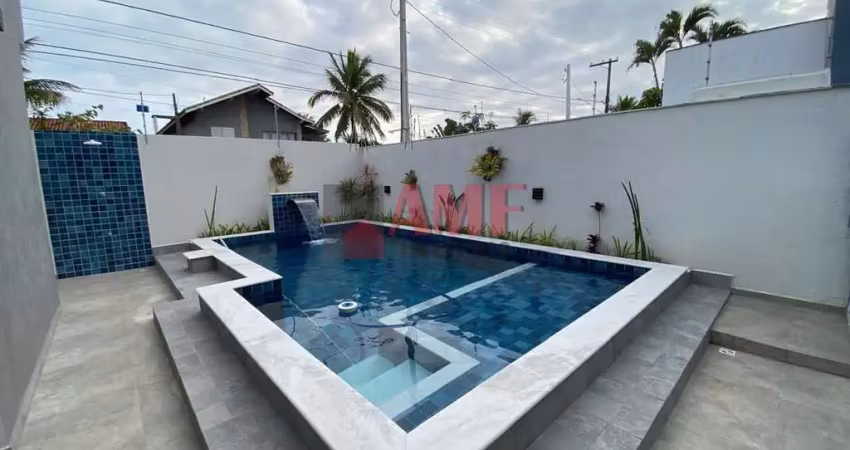 Casa com 3 quartos à venda na Rua Ana Marques  Pedro Valmore, 314, Jardim Grandesp, Itanhaém