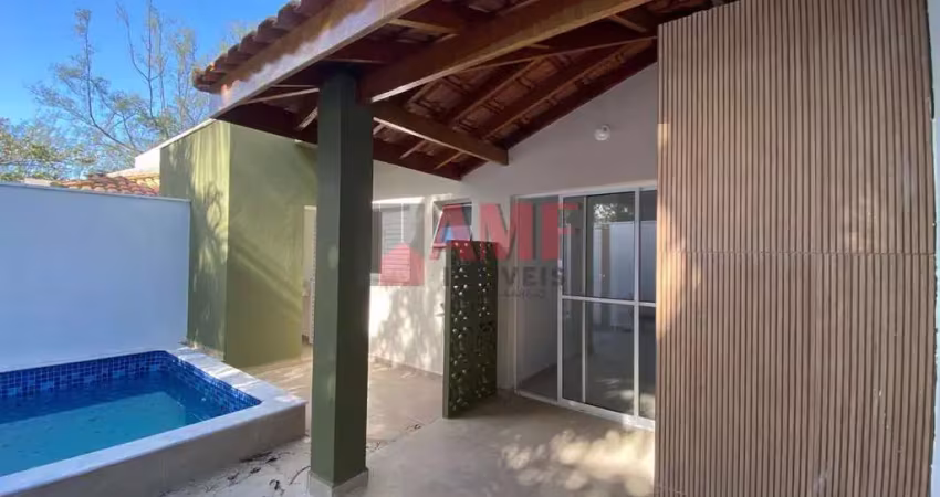 Casa em condomínio a 30 metros do mar no jd são fernando