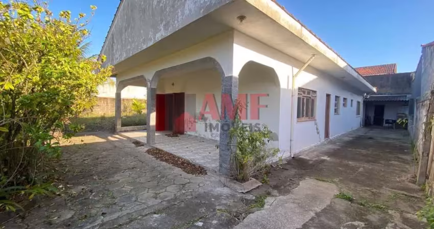 Casa com 3 quartos à venda na Rua Afonso Ribeiro, Jardim Regina, Itanhaém