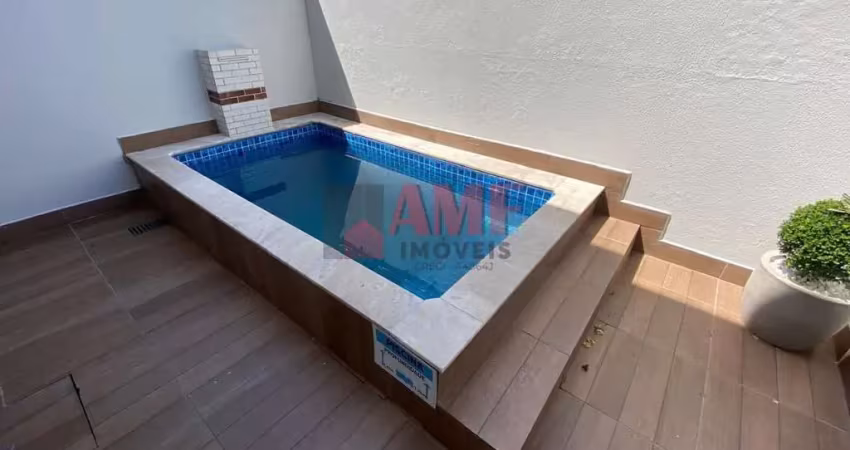 Sobrado em condomínio a 30 metros do mar no itaguaí