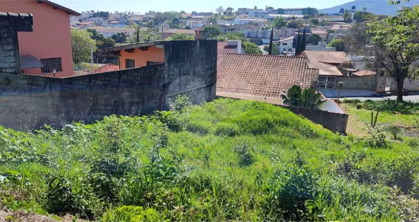 Terreno à venda na Cruzeiro, --, Jardim Paulista, Atibaia