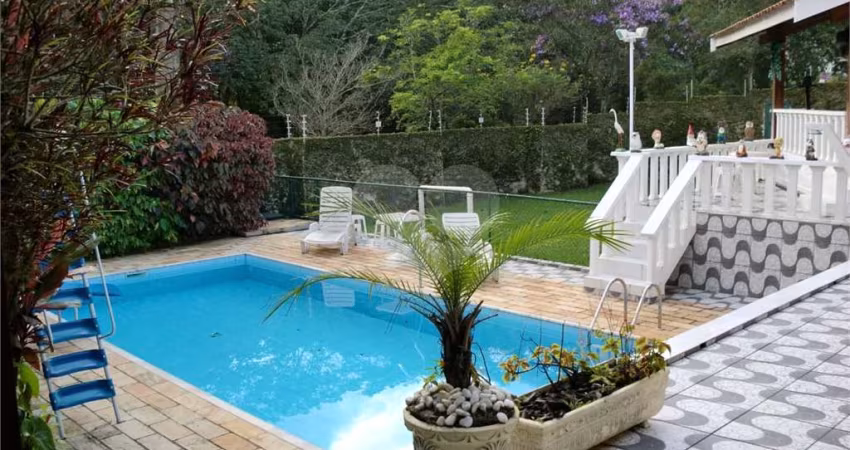 Casa com 5 quartos à venda em Nova Gardênia - SP