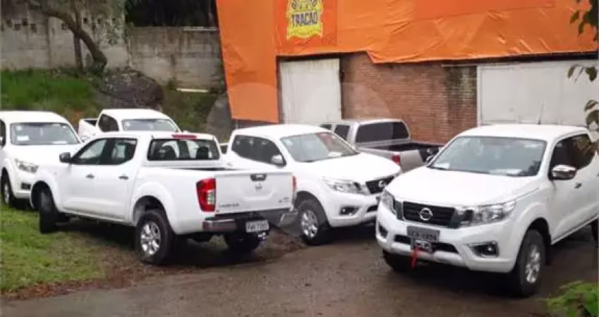 Galpão à venda ou para locação em Centro - SP
