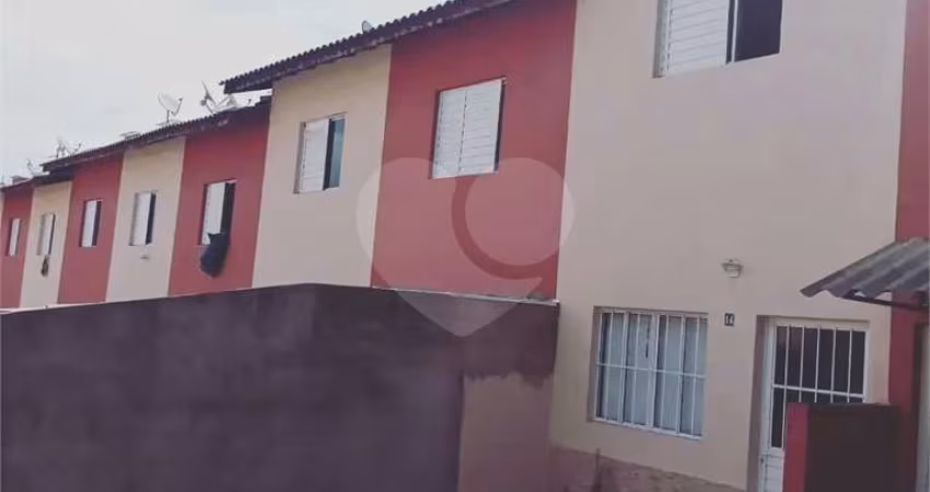 Sobrado com 2 quartos à venda em Chácaras Luzia Vicente - SP