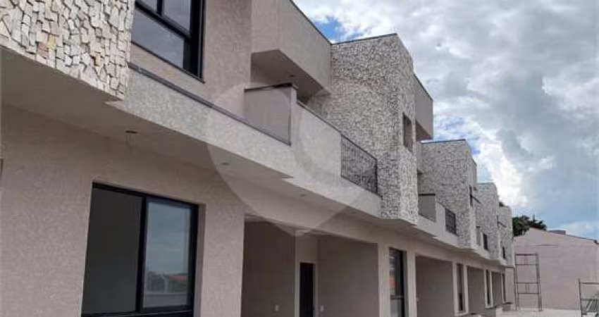 Condomínio com 3 quartos à venda em Vila Petrópolis - SP