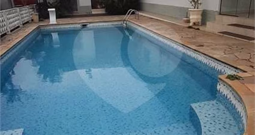 Casa com 5 quartos à venda em Centro - SP