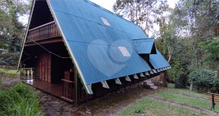 Casa com 5 quartos à venda em Portão - SP