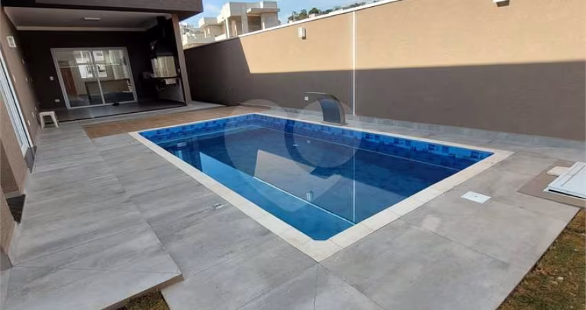Casa térrea com 3 quartos à venda em Loteamento Greenfield - SP