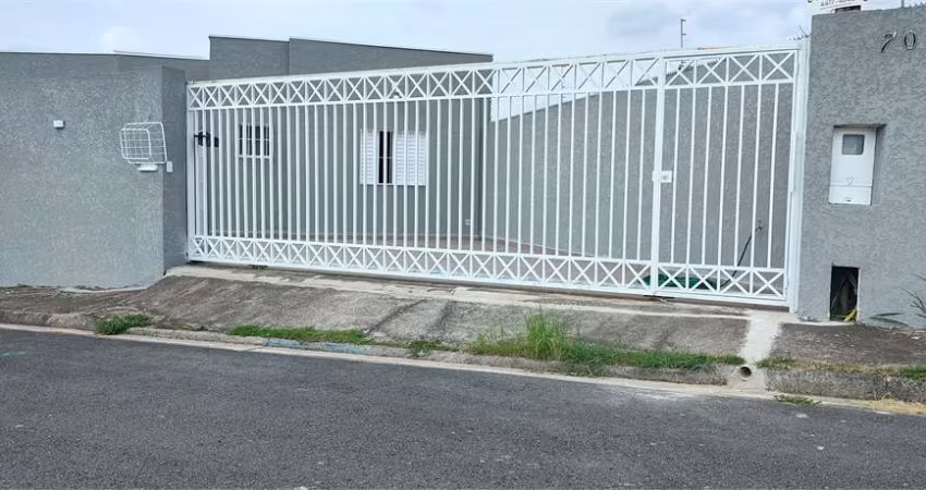 Casa térrea com 3 quartos à venda em Jardim Jaraguá - SP