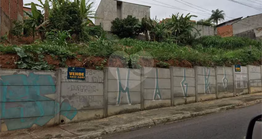 Terreno à venda em Jardim Imperial - SP