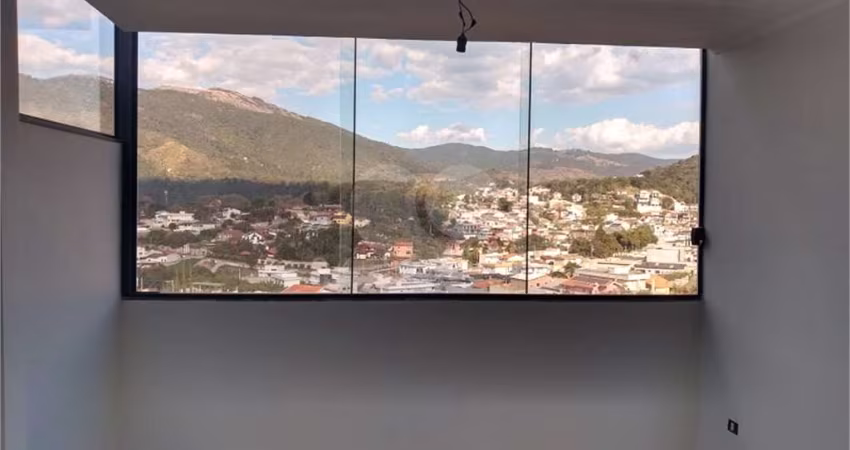 Sobrado com 2 quartos à venda em Recreio Maristela - SP