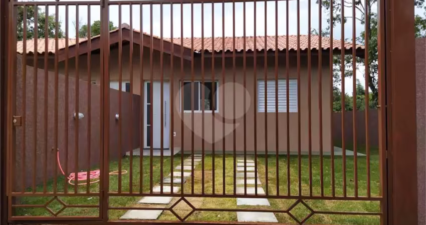 Casa com 2 quartos à venda em Jardim Santo Antônio - SP