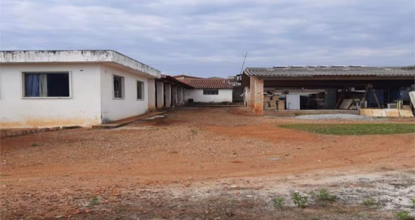 Terreno à venda em Jardim Alvinópolis - SP