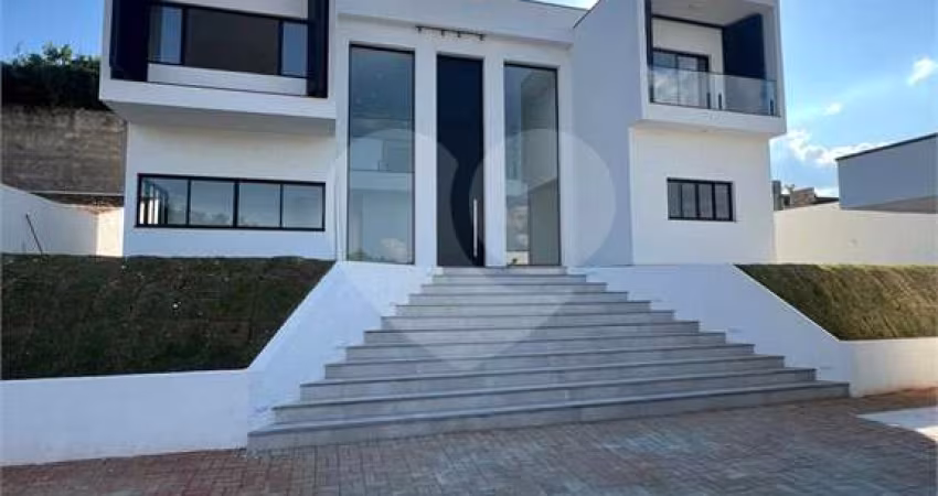 Condomínio com 3 quartos à venda em Condomínio Residencial Shamballa Iii - SP