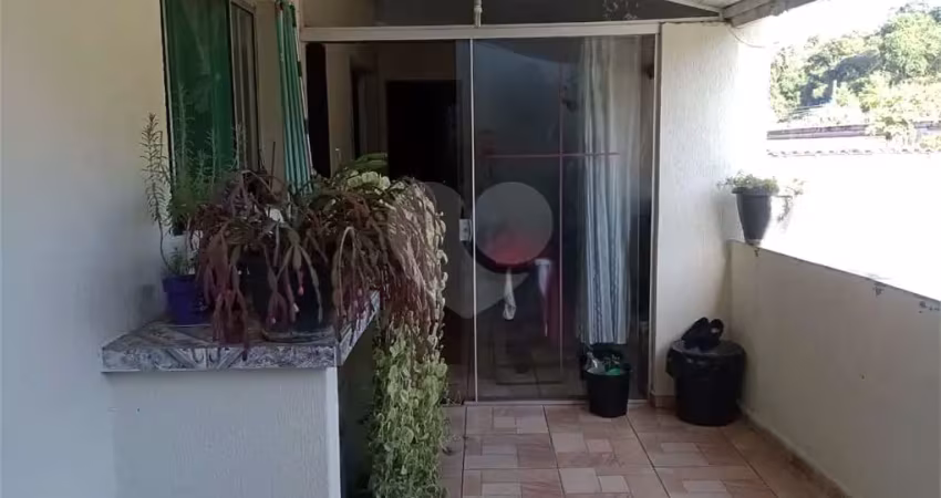 Casa com 2 quartos à venda na Belarmino  Veronese, --, Centro, Nazaré Paulista
