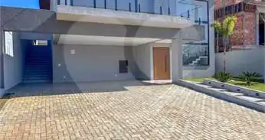 Condomínio com 3 quartos à venda em Condomínio Residencial Shamballa Iii - SP