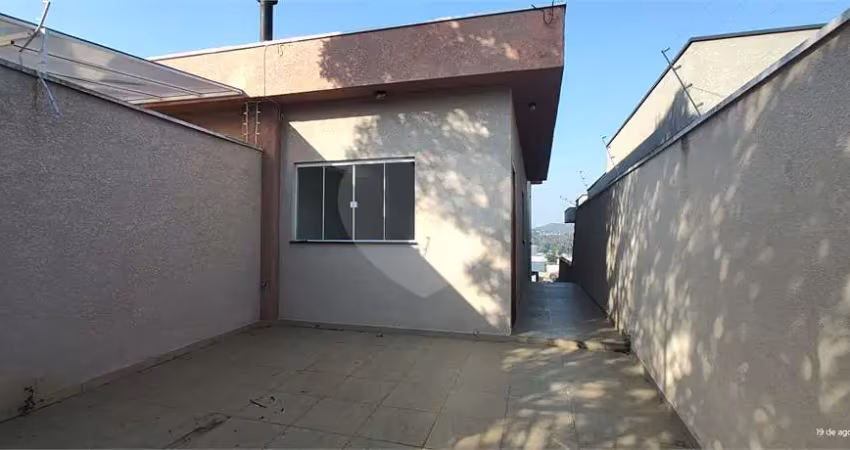 Casa de vila com 2 quartos à venda ou para locação em Jardim Do Lago - SP