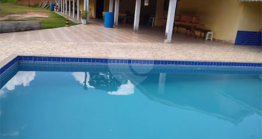 Chácara com 3 quartos à venda em Centro - SP