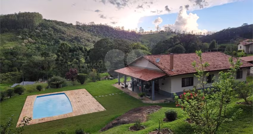 Chácara com 3 quartos à venda em Penha - SP