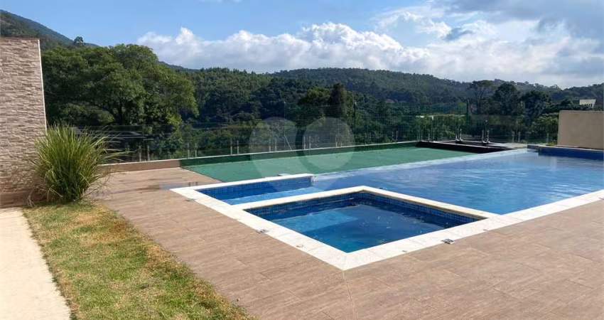 Sítio com 6 quartos à venda em Centro - SP