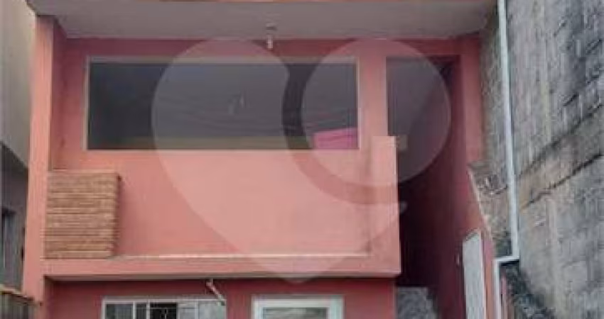 Casa com 3 quartos à venda em Jardim Imperial - SP