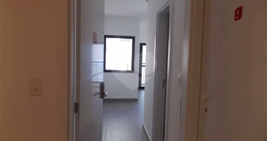 Apartamento com 1 quartos para locação em Jardim Maristela - SP